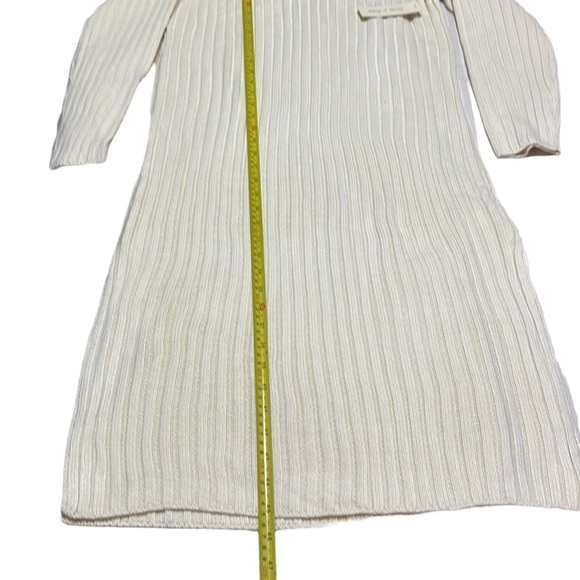 Doe + Rae Turtleneck Sweater Dress Long Sleeves With Side Slits Cream Size Large - Picture 8 of 13